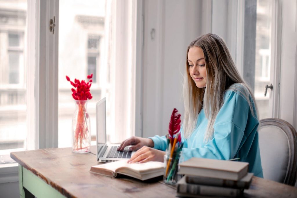 virtual assistant